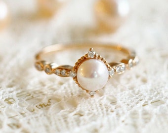 Vintage Pearl Engagement Ring Akoya Pearl Ring Pearl Wedding Ring Rose Gold Pearl Engagement Ring Platinum Pearl Ring Diamond Pearl Ring