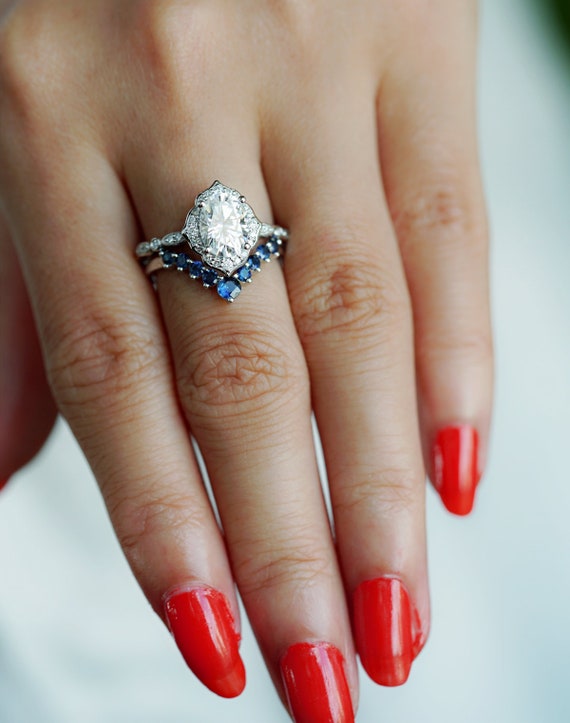 Moissanite ring vintage online
