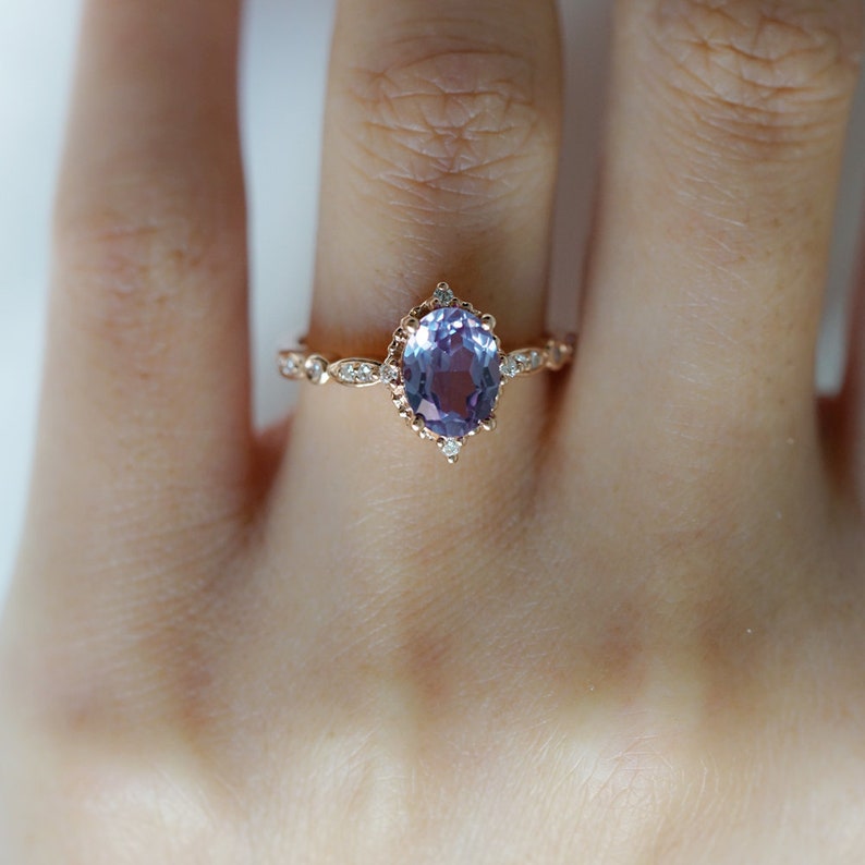 Alexandrite Engagement Ring Vintage Alexandrite Engagement Ring Alexandrite Wedding Ring Rose Gold Alexandrite Ring Set Color Changing Stone image 4