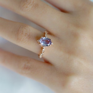 Alexandrite Engagement Ring Vintage Alexandrite Engagement Ring Alexandrite Wedding Ring Rose Gold Alexandrite Ring Set Color Changing Stone image 3
