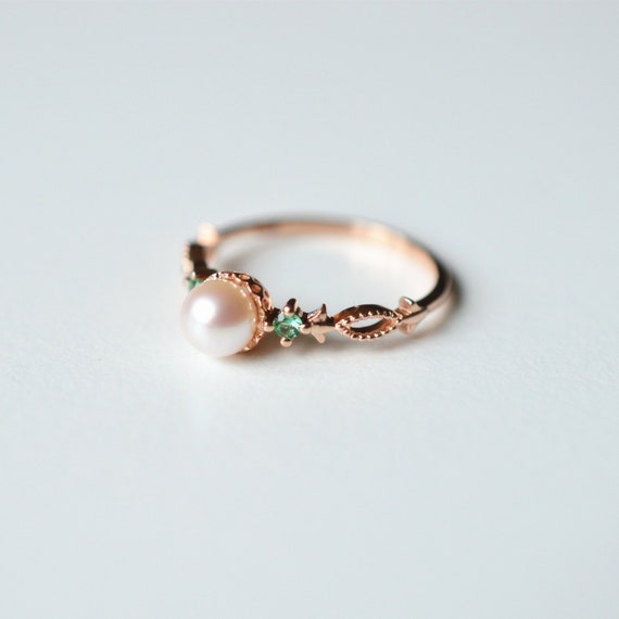 vintage pearl wedding rings