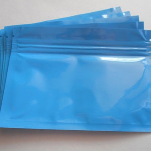 Blue/Clear 5&quot;x3.5&quot; Aluminum/Foil, Mylar Heat-Sealable Zipper Bag, Tamperproof + Tear Notch, Smell Proof, Zip and Lock Bags, Retail Packaging