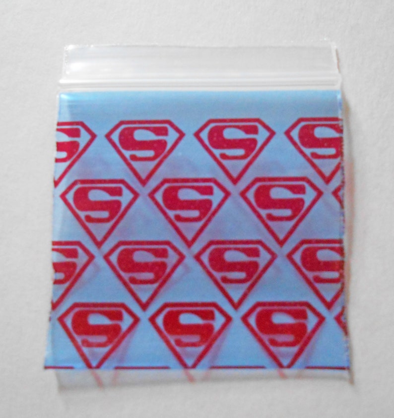 Ziplock Plastic Bags 1.5x1.5 Blue /& Red Superman 1515 Ziploc Poly Bag