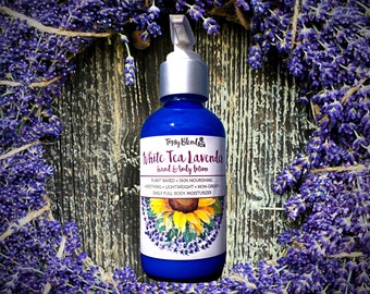 Natural Lavender Lotion - Moisturizing Hand Lotion for dry skin • Lightweight Body Lotion •  Soothing Massage Lotion with pure lavender oil