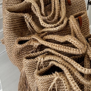 Bolso de mano de yute tejido a crochet: Bolso de playa XL-XXL, hecho a mano. imagen 16