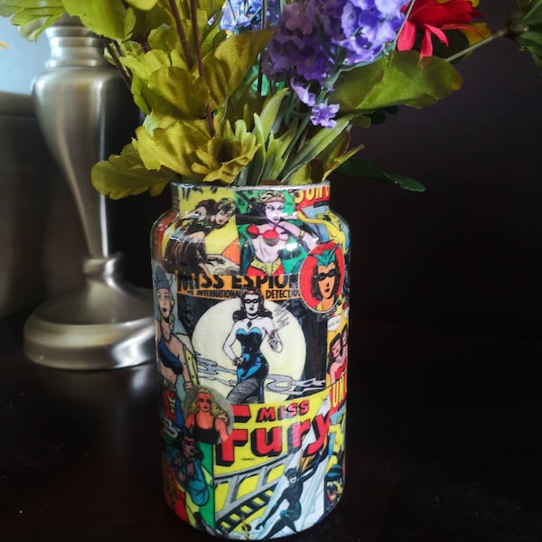 Golden age comics vase- decoupage