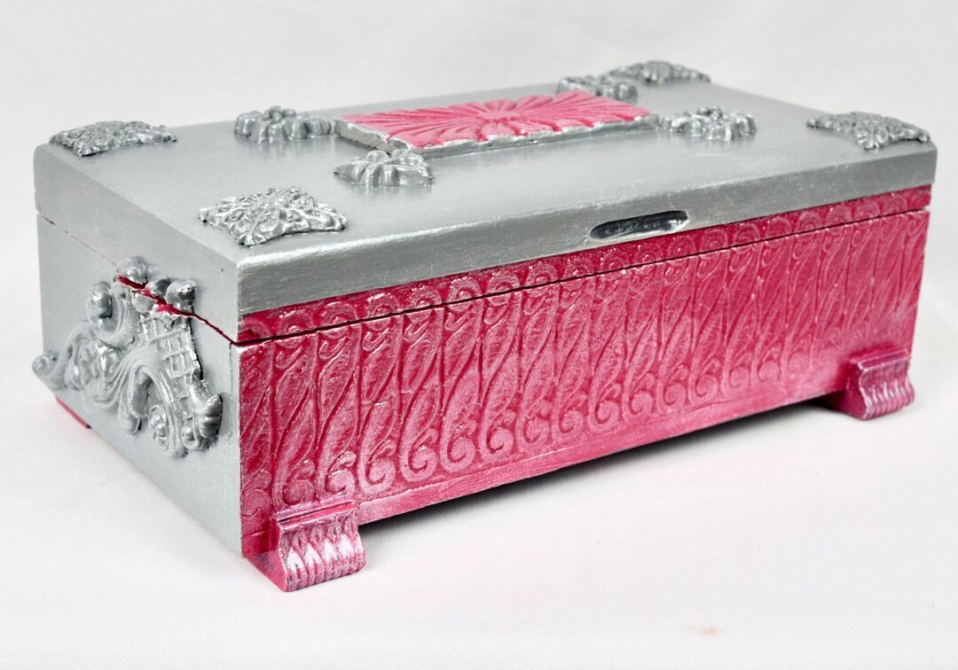 Restored Trinket Box, Treasure Box, Jewelry Box, Upcycled, Jewelry