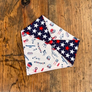 4th of July Snap Flannel Dog Bandana - Red//White//Blue//Patriotic//American//Independence Day//Stars and Stripes
