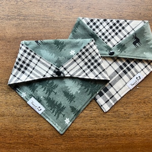 Winter Pines Flannel Dog Bandana // Plaid Dog Bandana //Reversible Dog Bandana // Green Winter Dog Bandana // Cream Plaid Dog Bandana