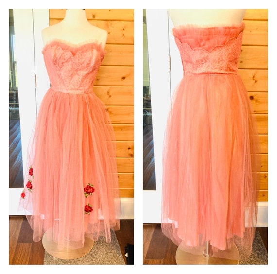 Vintage 1950s strapless pink prom dress, cupcake … - image 1