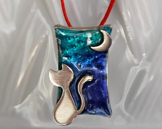 Necklace Cat Moon Silver 925 White Gold-plated Enamel Jewelry Lakasa e-shop Best gifts ideas for her birthday anniversary for ever friends