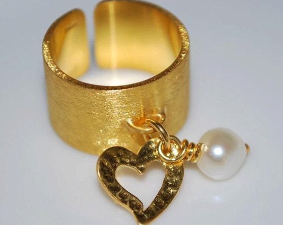 Chevalier Ring Heart with Freshwater Pearl Silver 925 Gold-plated One Size Handmade Jewerly Greek Art Valentine Gift Love Woman Anniversary
