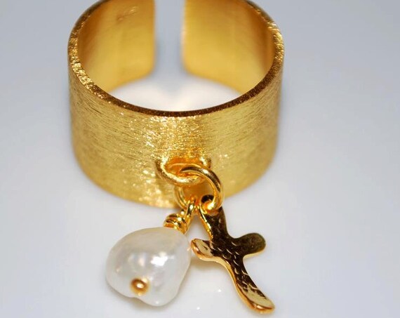 Ring Chevalier Silver 925 Gold-plated Cross Charm with Freshwater Pearl Religious Jewelry Handmade Greek Art Birthday Anniversary Best Ideas