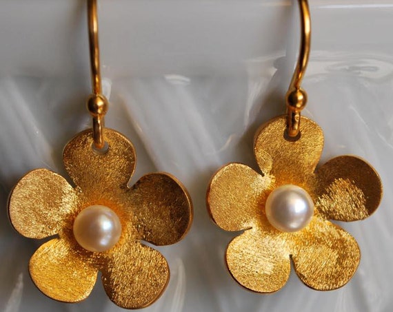 Flower Earrings Sterling Silver Gold plated Handmade Jewelry Freshwater Pearl Woman Mother Best gift for her Floral Design Greek Art Moda