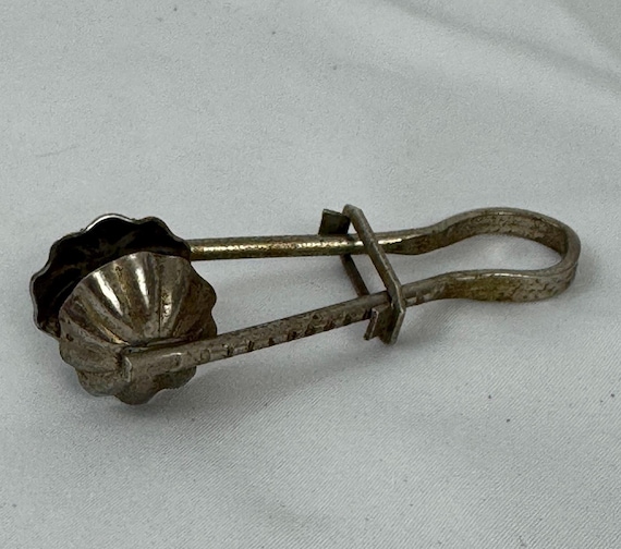 Victorian Clamshell Dress Clamp, Antique Costume Tool