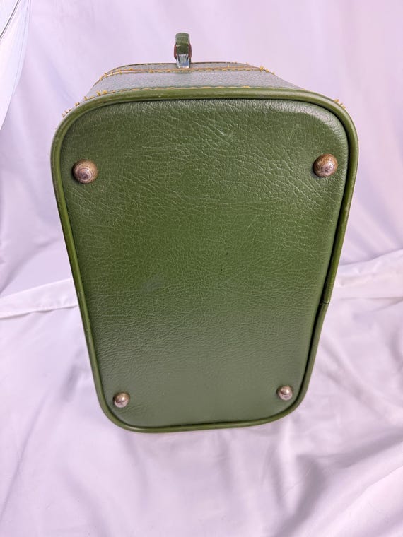 Vintage Green Featherlite Traincase MCM Cosmetics… - image 2