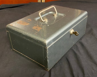 Vintage Industrial Metal Lockbox, Cashbox, Toolbox, Tacklebox | Vtg Industrial Grey Metal Box with Key | Jewelry and Small Parts Storage