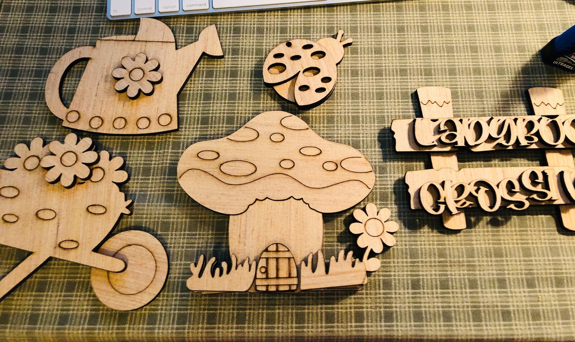 DIY Ladybug Tier Tray Craft Kit Unpainted Tier Tray Set Etsy