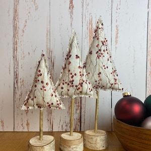 Fabric Trees Rustic Berries, Winter Display, Christmas Decorations, Farmhouse Decor, Tiered Tray Decoration