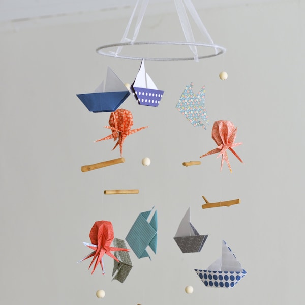 Mobile origami pour décoration chambre bébé et chambre enfant, monde marin et animaux de la mer