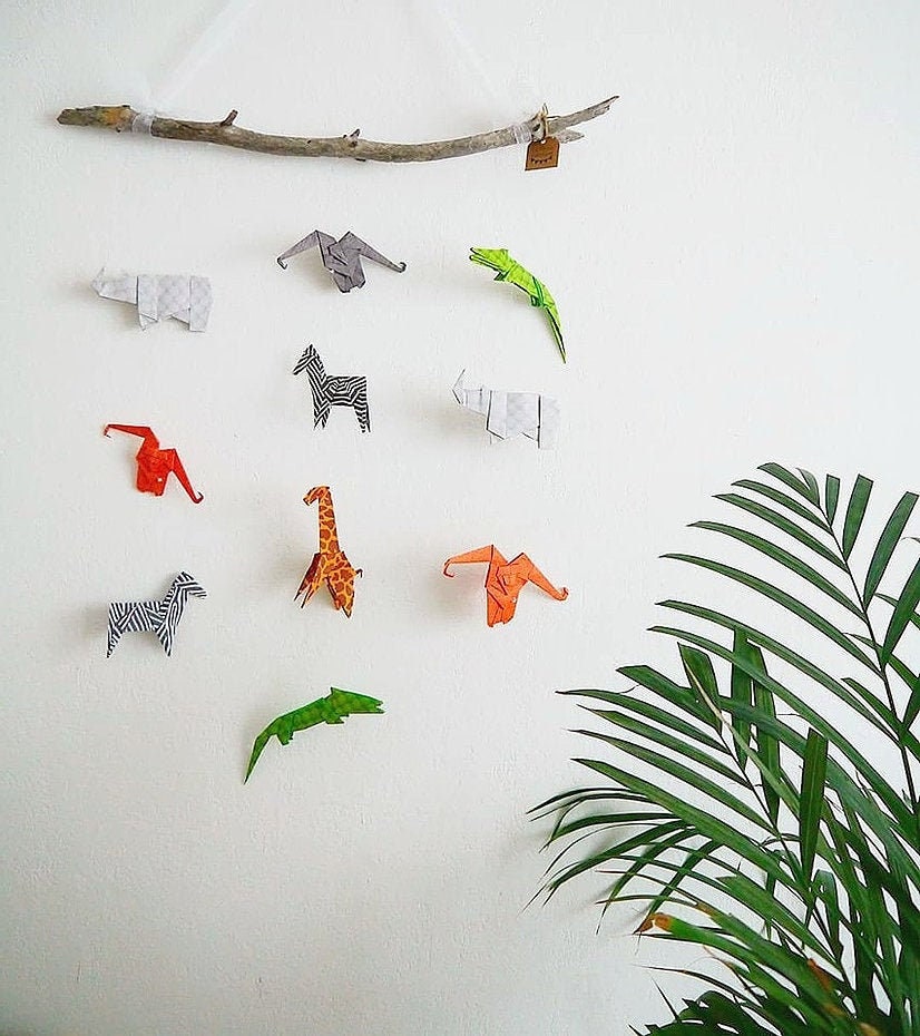 Mobile Origami Pour Décoration Murale ou Chambre de Bébé Fait-Main, Animaux La Savane et Animalier