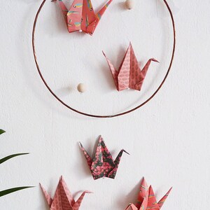 Mobile origami cranes and natural wood beads for baby bedroom and children's room decoration, handmade, colors of your choice image 2