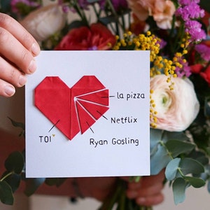 Carte personnalisable de l'amour ou de St-Valentin faite-main, cœur rouge en papier origami, avec enveloppe (sans solvants ni acide)