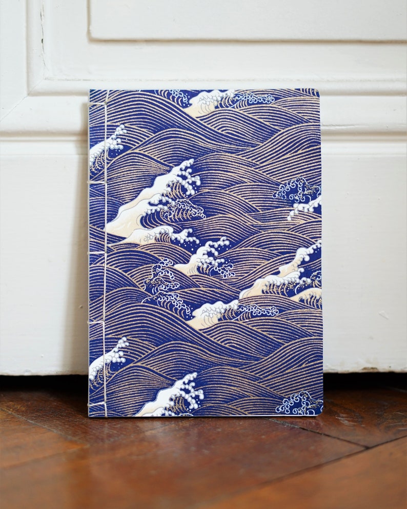 Handmade 2024 diary in Japanese Washi paper Japanese binding and covers A5 format Made in France Océan