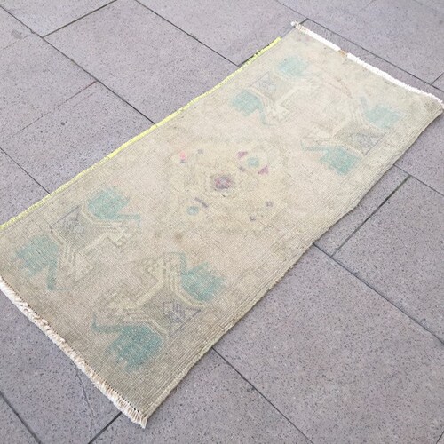 Turkish small owerdyed rug, oushak vintage small rug, small runner rug, door mat, front door rug, shops table rug 1.6 x3.4ft. Rug, bathroom Rug