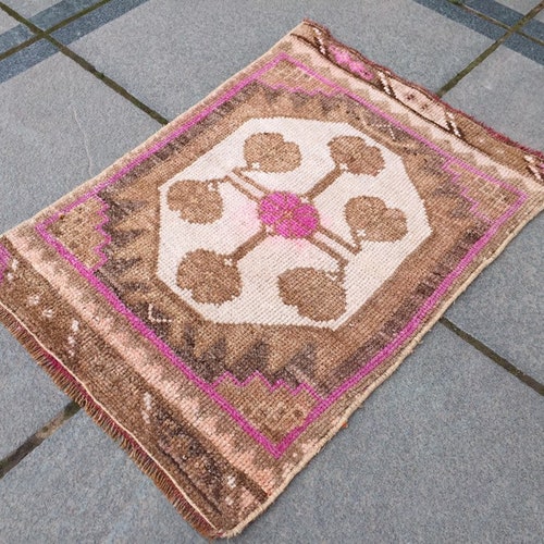 Small Oushak Rug , Narrow Small Rug , Door mat , Rug ped ,Decorative Small Turkish shops Rug ,Bath Rug ,Outdoor Rug ,Front door Rug