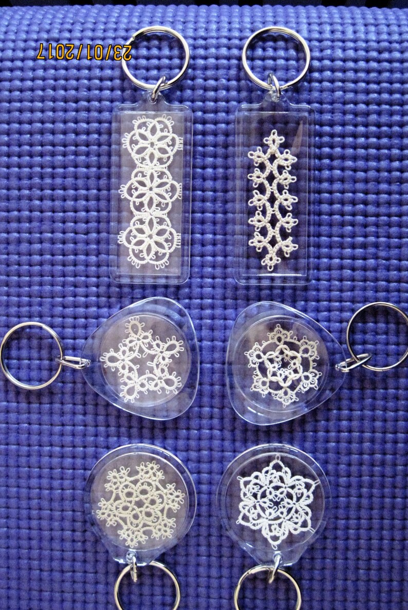 Keyrings Tatted motif