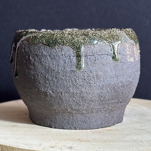 Tea bowl image 1