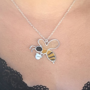 Bee Necklace, Unique silver Necklace, Statement Necklace Silver, Colorful Necklace, Bee Jewelry, Bumble Bee Charm Necklace, Cute Necklace