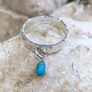Turquoise Ring, Dangle Charm Ring, Unique Silver Ring for Women, Boho Silver Ring, Ring with Charm, Gemstone Jewelry, Silver Turquoise Band