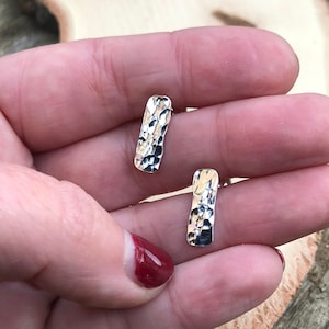 Silver Rectangle Earrings, Unique Post Earrings, Hammered Stud Earrings, Large Silver Studs, Bar Earrings, Geometric Jewelry, Minimalist