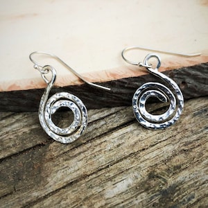 Unique Silver Earrings for Women, Silver Spiral Earrings, Dangle Silver Earrings, Spiral Drop Earrings, Hammered Earrings, Boho Jewelry,Gift