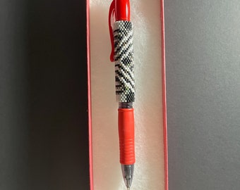 Black and White Braid 2 Pilot G2 Pen For Sale With Cover