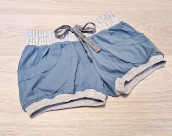 Yoga-Shorts aus Bio-Baumwolle im Iyengar-Stil. Yoga-Hosen im Pune-Stil.