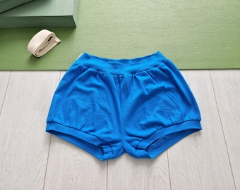 Blaue Iyengar-Yoga-Shorts aus Bio-Baumwolle für Damen und Herren im Pune-Stil