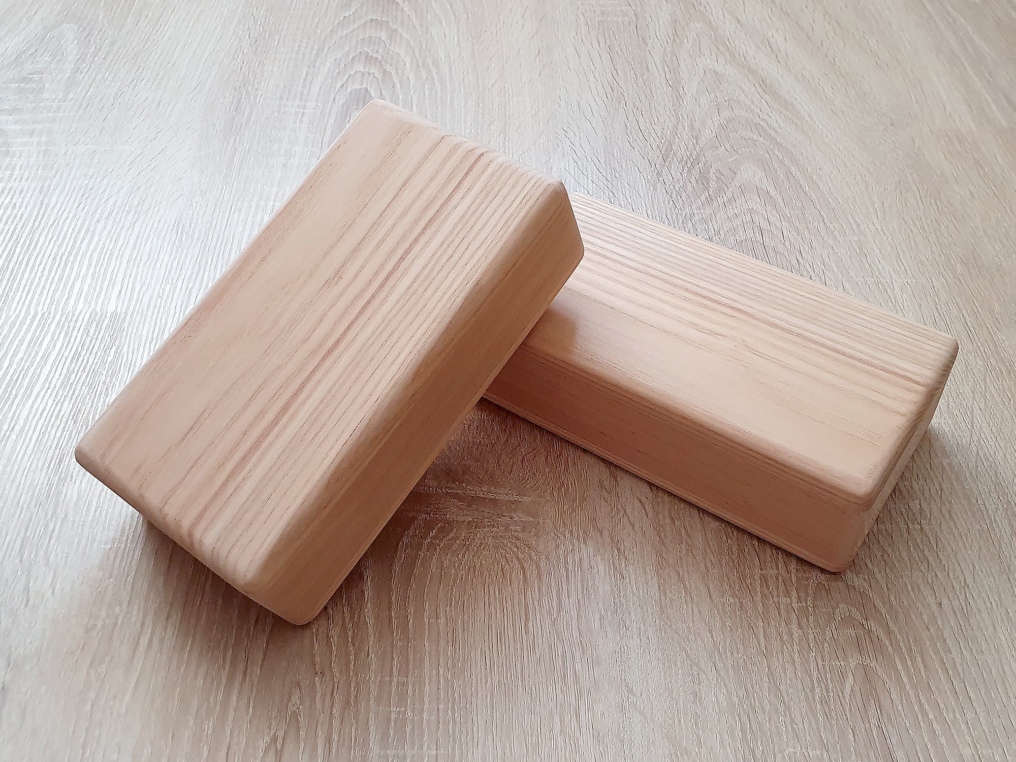 Pair of Wooden Yoga Blocks Standard Size 22x12x6 cm