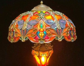 Dollhouse Miniature Tiffany Style Stained Glass Lamp, 1/12 Scale Miniature Lighting