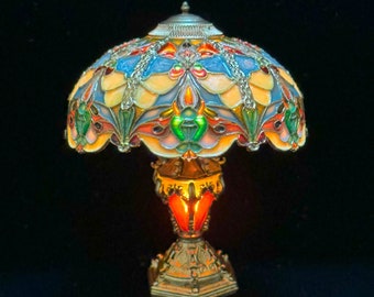 Dollhouse Miniature Tiffany Style Stained Glass Lamp, 1/12 Scale Miniature Lighting
