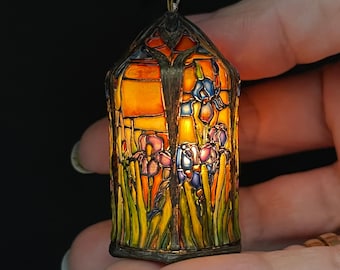 Custom Order for Dollhouse Miniature Tiffany Style Iris Lantern, 1/12 Scale Miniature Lighting