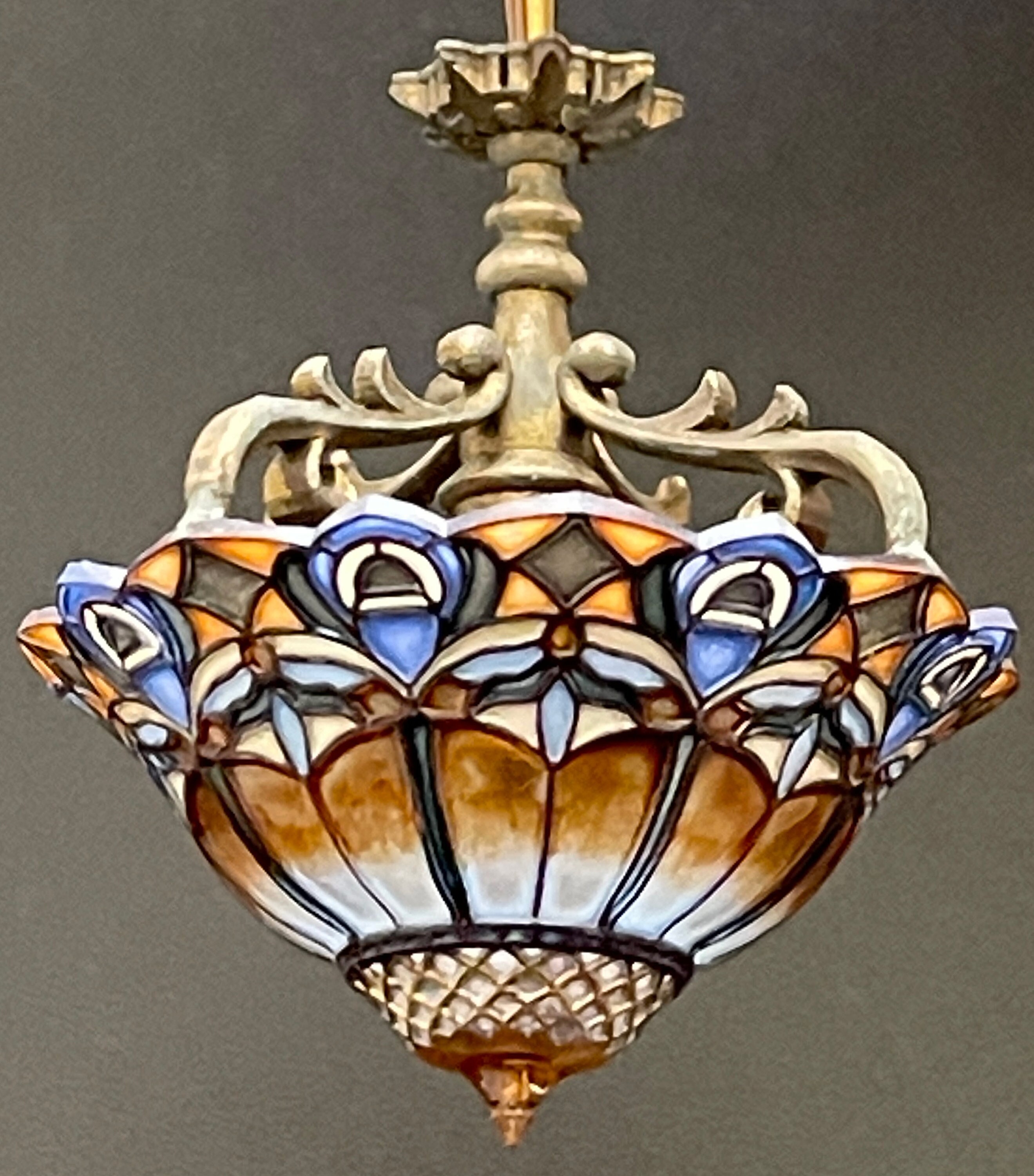 ティファニースタイルのシャンデリア、8インチのステンドグラス