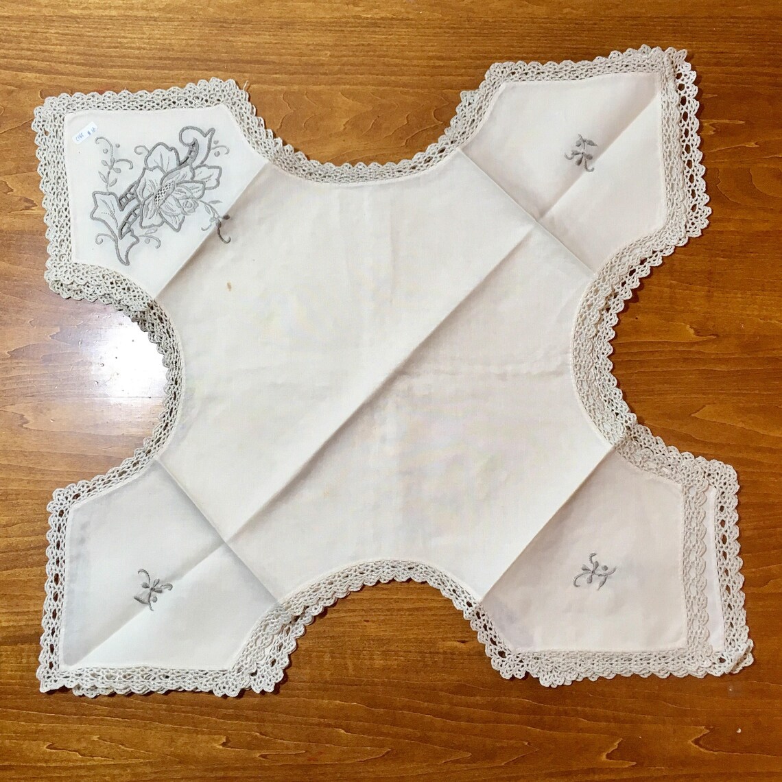 Vintage Floral Embroidery & Cut Work Tablecloth 84 by Etsy