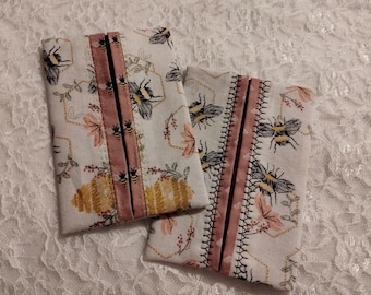 Bees Tissue Holder