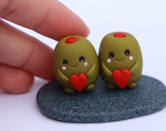 Olive You, Polymer Clay Kawaii Olives, Anniversary Gift, Olive Ornament, Gift for Mum, Gift for wife, Best friends gift, gift for daughter