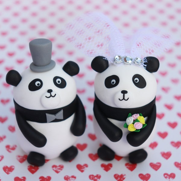 Panda wedding cake topper, Animal lover, Polymer clay, Mr and Mrs toppers, Zoo wedding topper, Wedding gift, Black and white cake topper