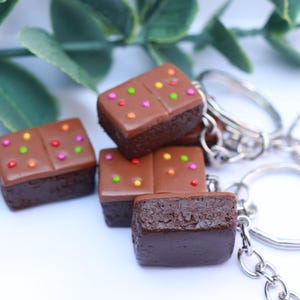 Brownie keychain, Food lover gift, Polymer clay keychain, Birthday gift, Novelty keyring, Gift for dad or mum, Bag charm, Chocolate lover