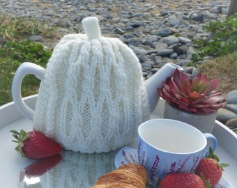 Aran cardigan wool teapot cozy. Aran cardigan. Knitted tea cosy Teapot cozy Handmade teapot cosy Cardigan teapot cosy